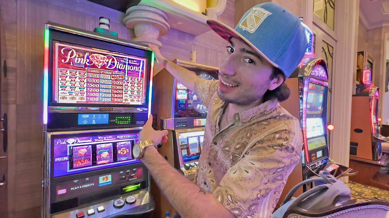 Khám phá trải nghiệm chơi thú vị tại Royal Panda Online Casino cùng nhiều phần thưởng hấp dẫn